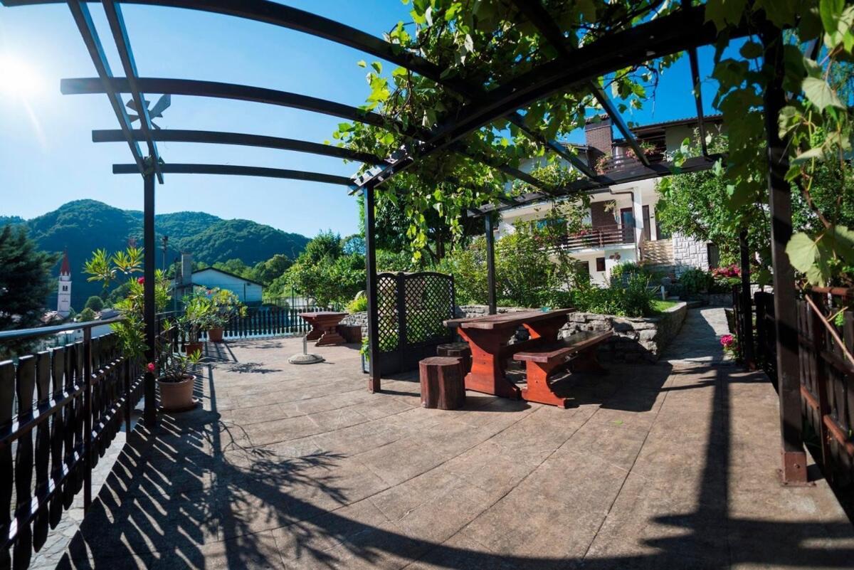 Villa Hisa Taljat à Most na Soči Extérieur photo